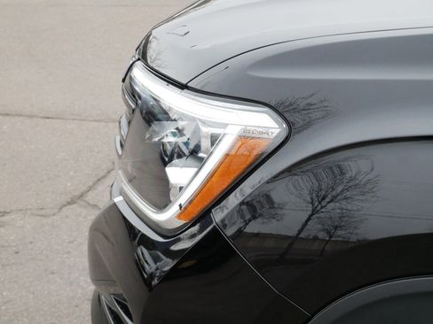 Certified 2025 Volkswagen Atlas SEL Premium R-Line image 15