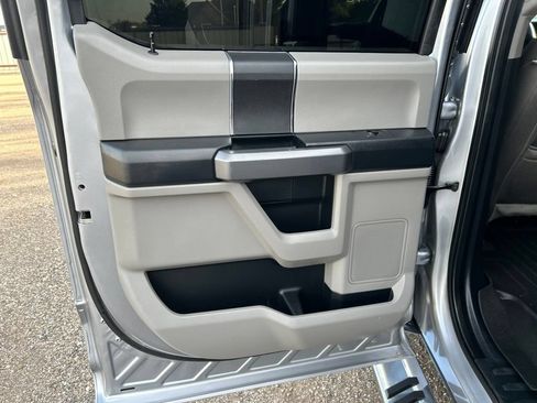 Used 2021 Ford F250 XLT w/ XLT Value Package AWD/4WD image 38