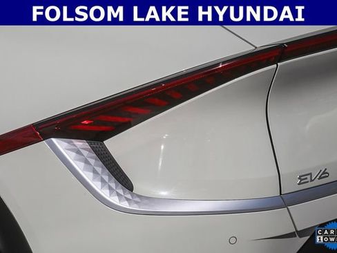 Used 2024 Kia EV6 Light image 10