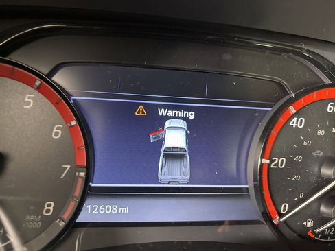 Used 2024 Nissan Frontier PRO-4X w/ Off-Road Protection Package image 12