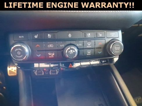 Used 2022 Dodge Durango SRT w/ Technology Group image 16