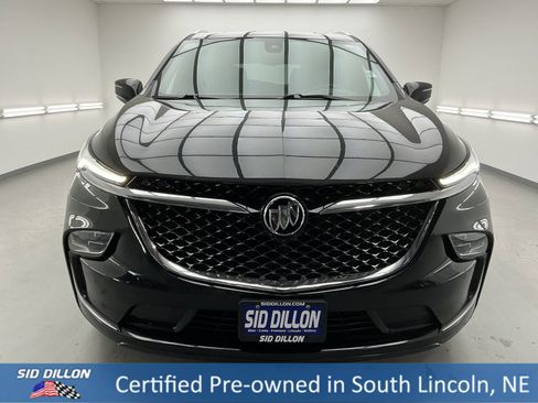 Used 2022 Buick Enclave Avenir w/ Avenir Technology Package image 2