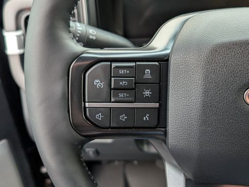 New 2026 Ford F250 Platinum image 25