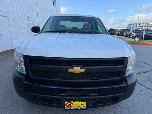 Used 2013 Chevrolet Silverado 1500 2WD Crew Cab Hybrid image 9