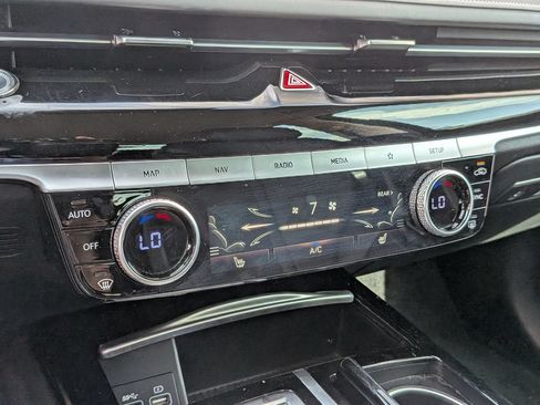 Used 2023 Genesis G80 2.5T RWD image 18