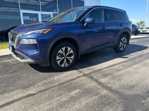 Used 2021 Nissan Rogue SV AWD/4WD image 3