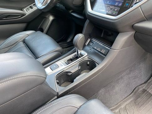 Used 2024 Subaru Ascent Limited AWD/4WD image 47