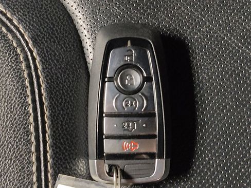 Used 2020 Ford Explorer ST w/ ST Street Pack image 32