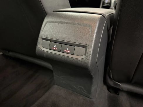 Used 2019 Volkswagen Jetta SEL FWD image 33