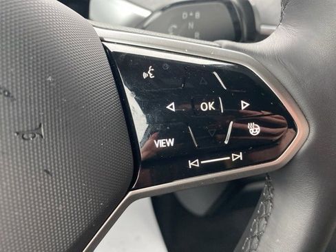 New 2025 Volkswagen ID. Buzz Pro S image 26