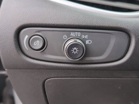 Used 2023 Chevrolet Malibu LT image 14