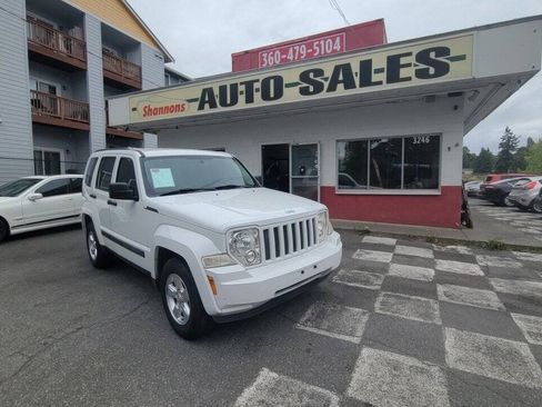 Used 2012 Jeep Liberty Sport RWD image 1