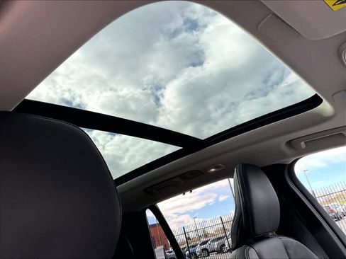 Used 2023 Volvo XC90 T8 Ultimate w/ Protection Package image 24