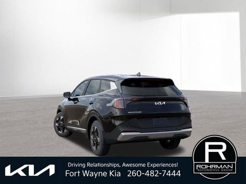 New 2026 Kia Sportage LX image 5