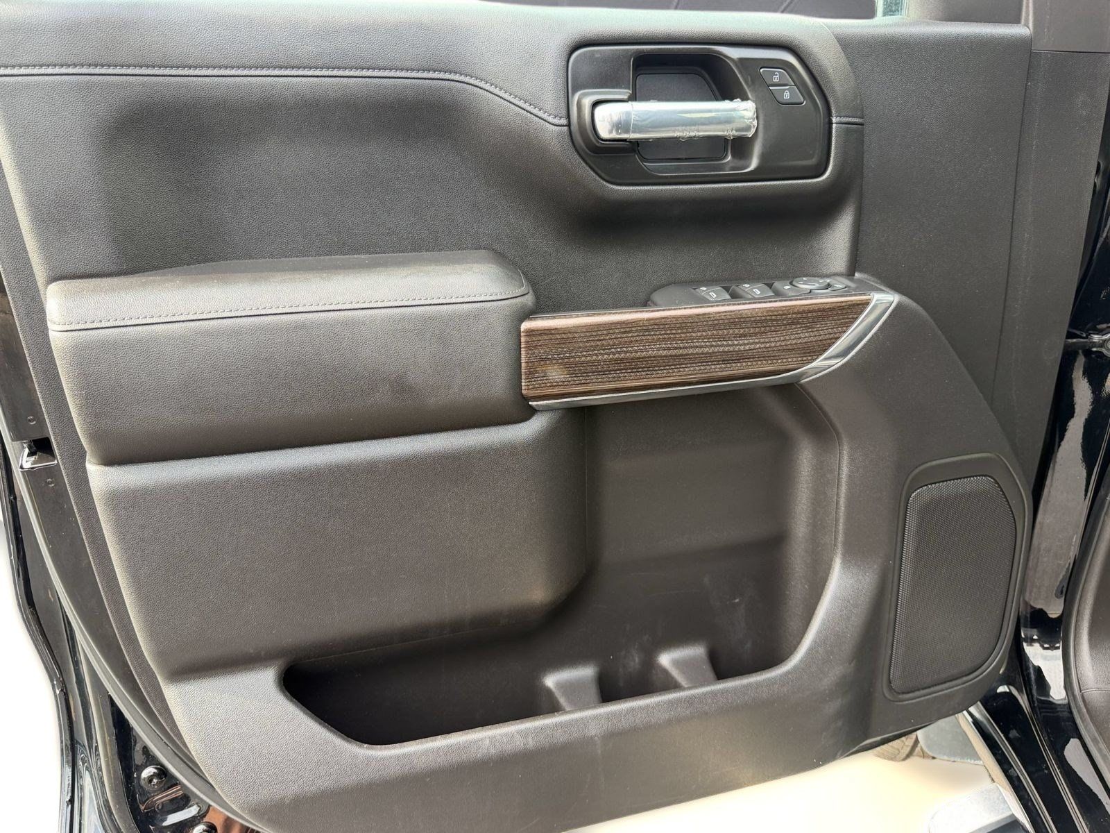 Used 2021 Chevrolet Silverado 1500 LT RWD image 14