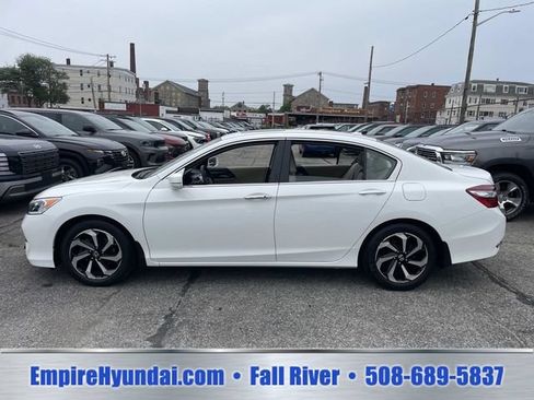 Used 2016 Honda Accord EX-L image 9