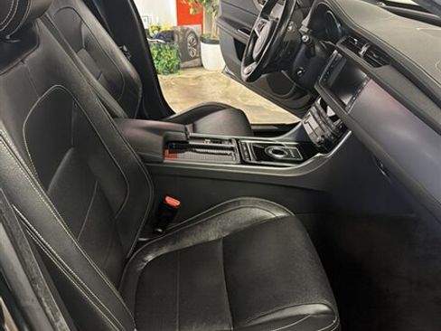 Used 2016 Jaguar XF R-Sport AWD/4WD image 30