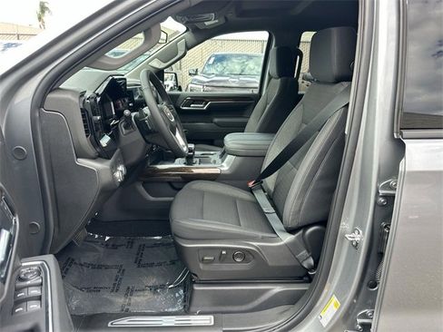 New 2026 GMC Sierra 1500 Elevation w/ LPO, Elevation Black Package image 20