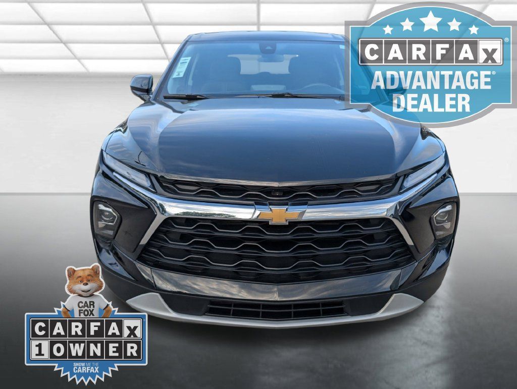 Used 2025 Chevrolet Blazer LT FWD image 22