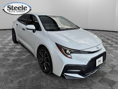 Used 2020 Toyota Corolla SE FWD image 7