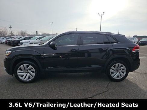 Used 2023 Volkswagen Atlas Cross Sport SE image 4
