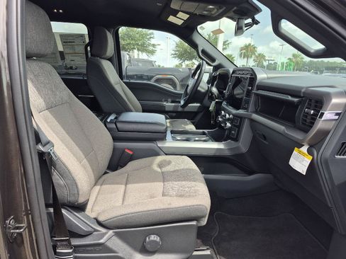 Used 2024 Ford F150 XLT w/ Mobile Office Package RWD image 7