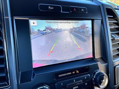 Used 2018 Ford F150 XLT w/ Equipment Group 302A Luxury image 26