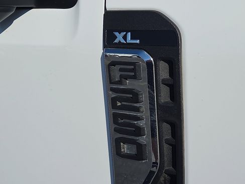 Used 2024 Ford F250 XL w/ 360-Degree Camera Package image 8