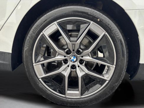 Used 2026 BMW 530i RWD image 33