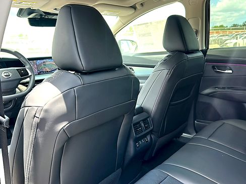 New 2026 Nissan Murano Platinum w/ Cargo Package AWD/4WD image 15
