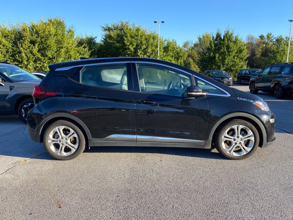 Used 2021 Chevrolet Bolt LT FWD image 5