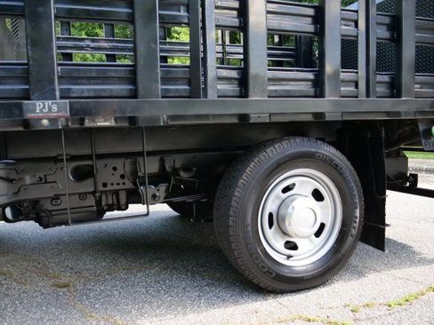 Used 2023 Ford F350 XL RWD image 29