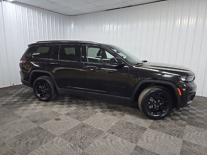 Used 2024 Jeep Grand Cherokee L Laredo
