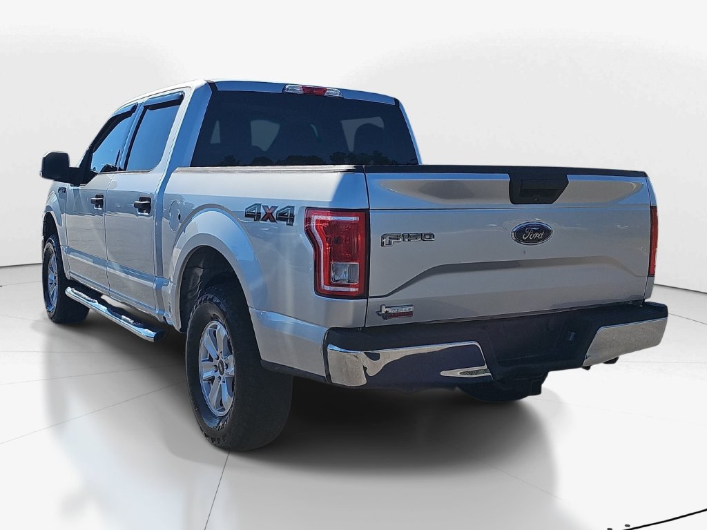 Used 2017 Ford F150 XLT w/ Equipment Group 301A Mid AWD/4WD image 8