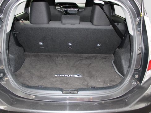 Used 2017 Toyota Prius C One image 13