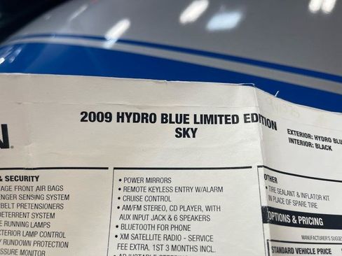 Used 2009 Saturn Sky Hydro Blue RWD image 50
