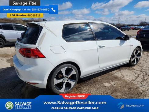 Used 2016 Volkswagen Golf 2-Door image 4