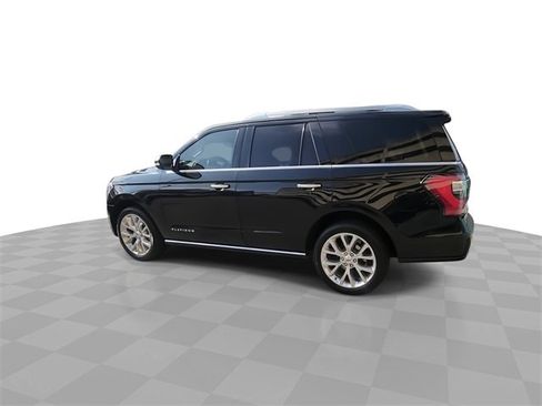 Used 2019 Ford Expedition Platinum image 6
