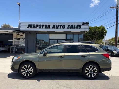 Used 2017 Subaru Outback 2.5i Limited AWD/4WD image 8