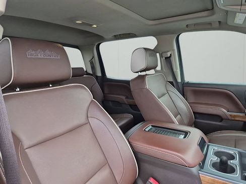 Used 2019 Chevrolet Silverado 2500 High Country w/ Duramax Plus Package image 15