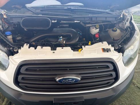 Used 2016 Ford Transit 150 XL image 38