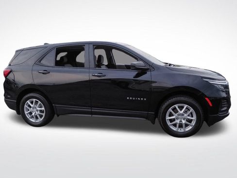 Certified 2023 Chevrolet Equinox LS w/ LS Convenience Package AWD/4WD image 8