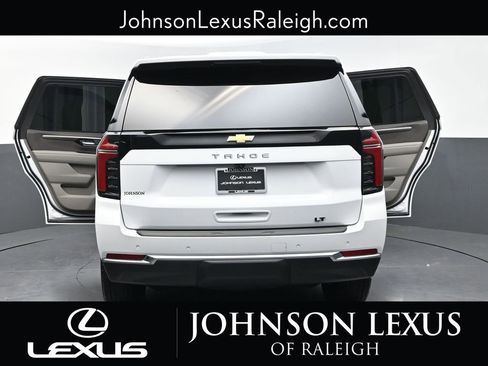 Used 2026 Chevrolet Tahoe LT RWD image 36