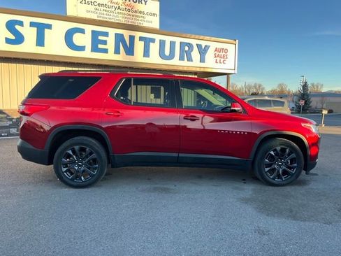 Used 2019 Chevrolet Traverse RS w/ LPO, Floor Liner Package image 14