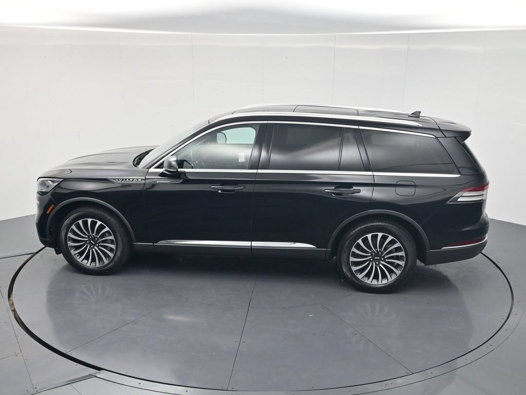 Used 2022 Lincoln Aviator AWD w/ Premium Package image 45
