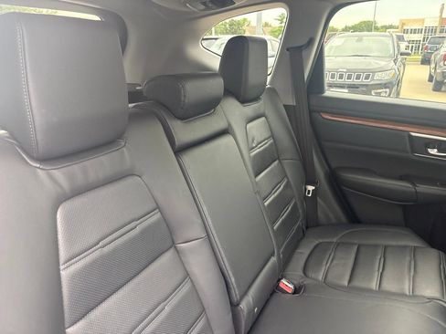 Used 2020 Honda CR-V Touring image 32
