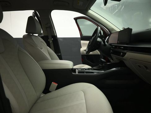 Certified 2025 Kia Sorento S FWD image 52