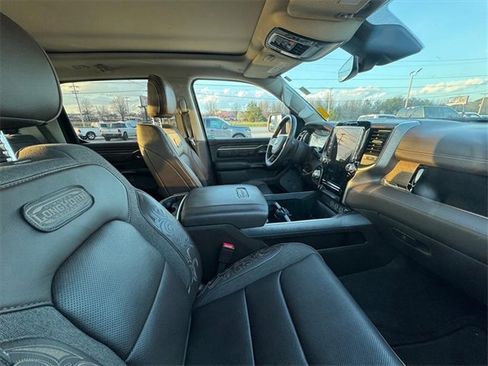 Used 2025 RAM 1500 Limited w/ Bed Utility Group image 4