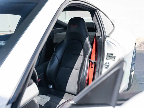 Used 2015 Porsche 911 GT3 RWD image 33