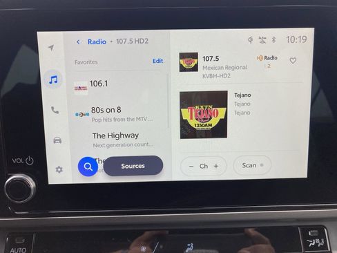 Used 2026 Toyota Camry SE image 12